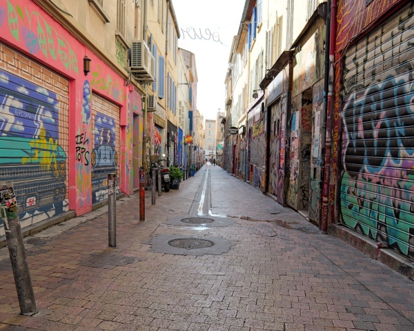 CARNAVAL MARSEILLE ruelle