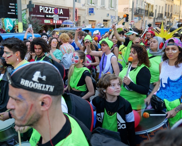 CARNAVAL MARSEILLE La Plaine marche