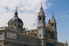 P1005813