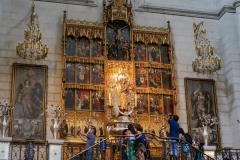 P1005843