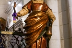 P1005854