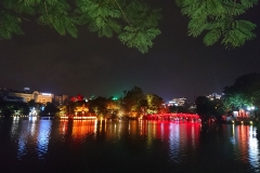 Lac Hoan Kiem reflets de nuits