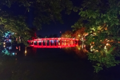 POnt de Hanoi la nuit