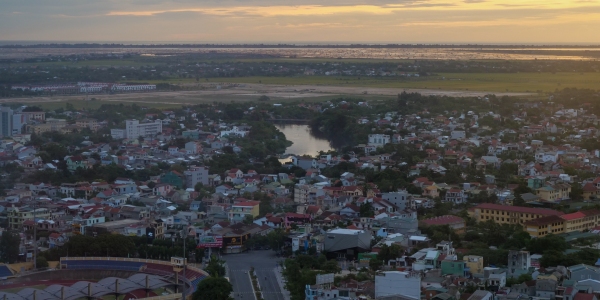 HUÊ VUE DU CIEL soleil levant