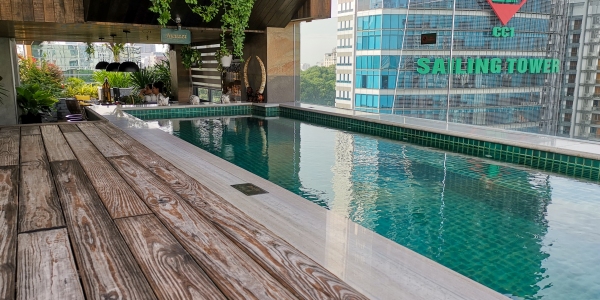 Au Lac Legend Saigon piscine extérieure