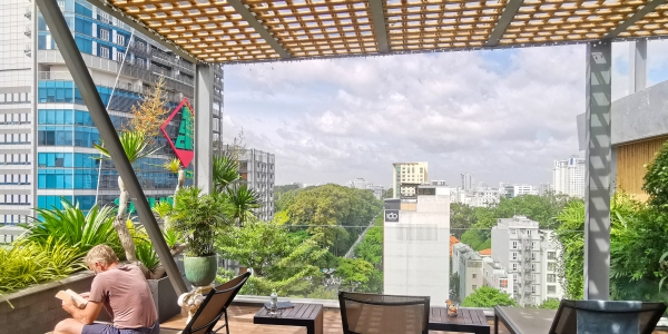 Au Lac Legend Saigon terrasse extérieure