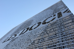 Les Docks Village