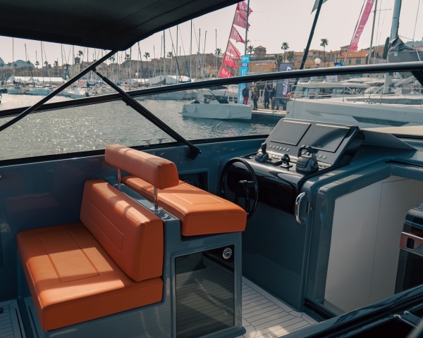 Salon Nautique bateau