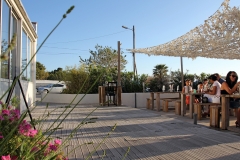 Restaurant terrasses en bor de mer