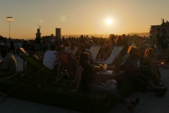 Rooftop Marseille coucher de soleil