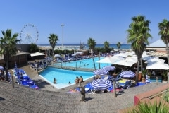 Sport's Beach Café