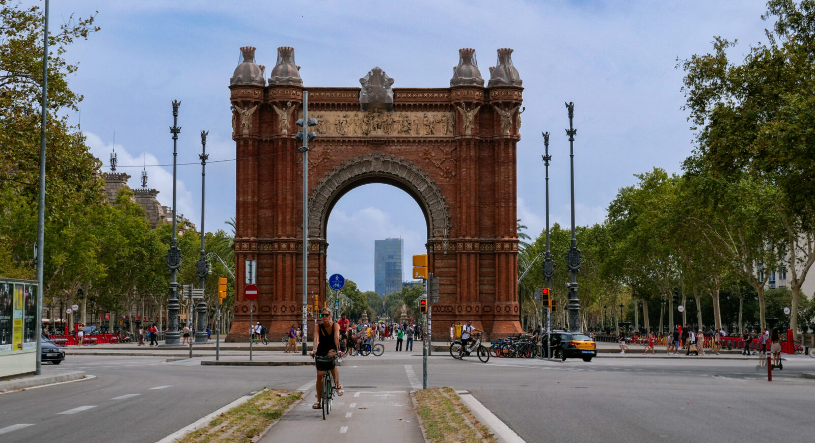 Barcelone arc de triomphe