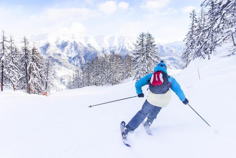 Le ski bobo à la station de Serre Chevalier près du Parc National des Écrins
