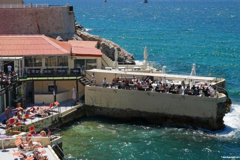 Sortir au Bistrot Plage à Marseille pour découvrir un lieu marseillais typique