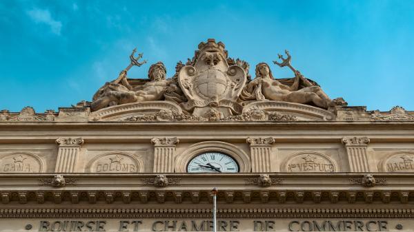 Le Palais de la Bourse canebière