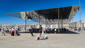 Ombrière Carnaval de Marseille 2026