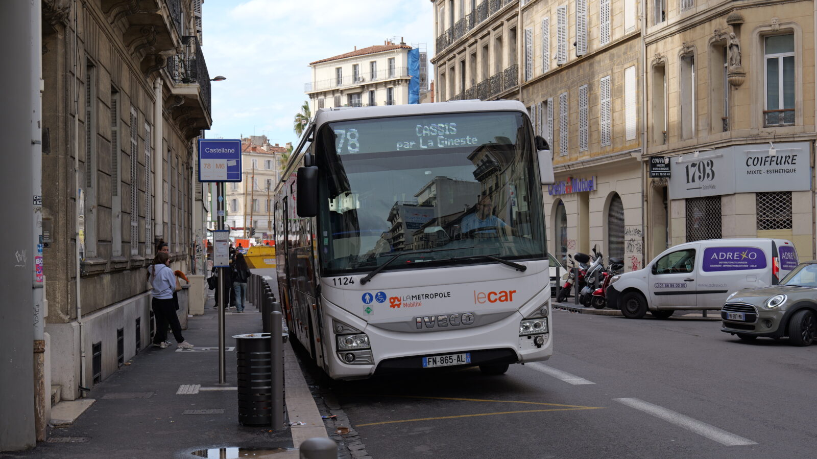 Bus Cassis Marseille arrêt bus 78 Castellane Toulon