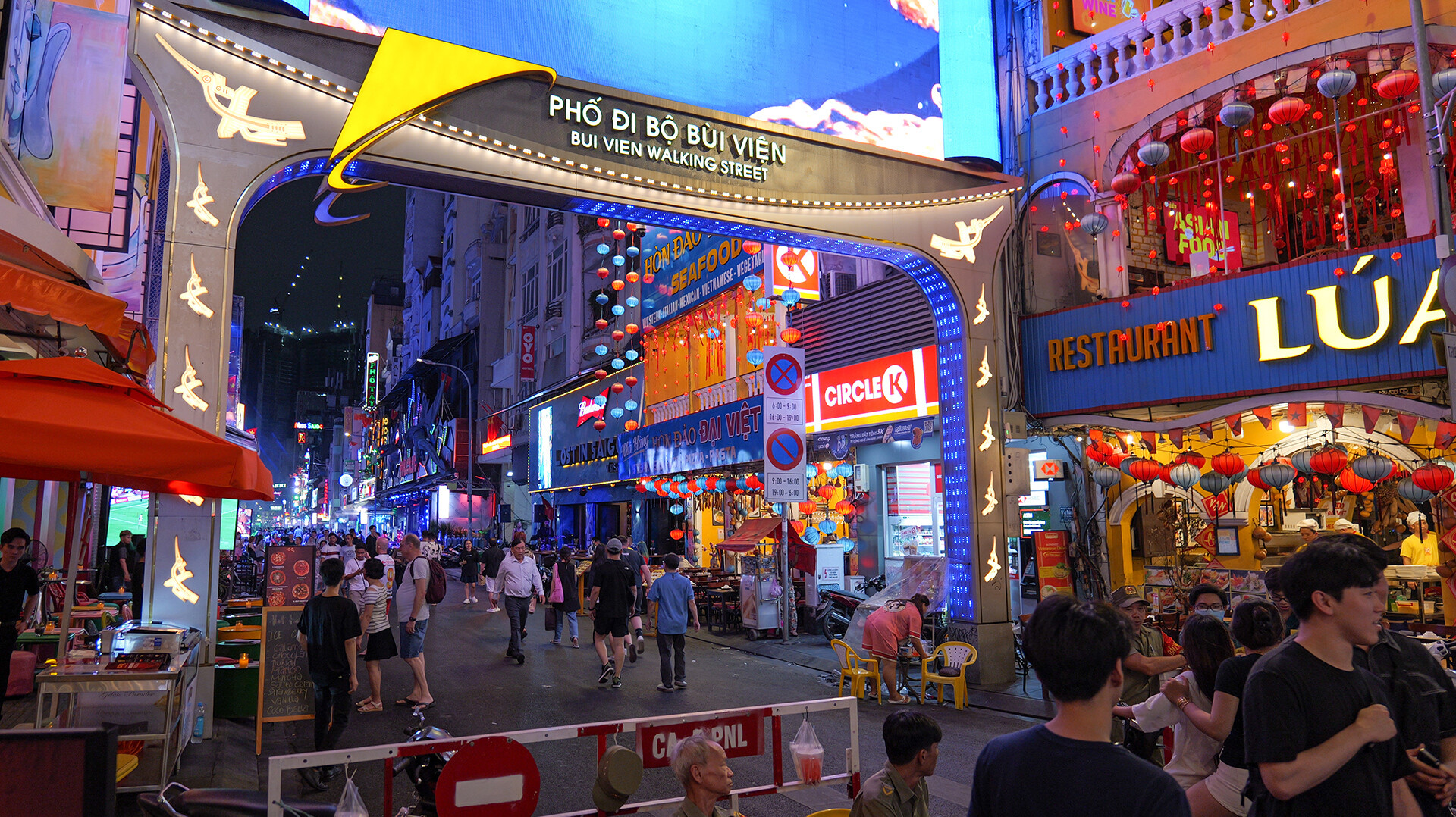 Bui Vien Walking Street