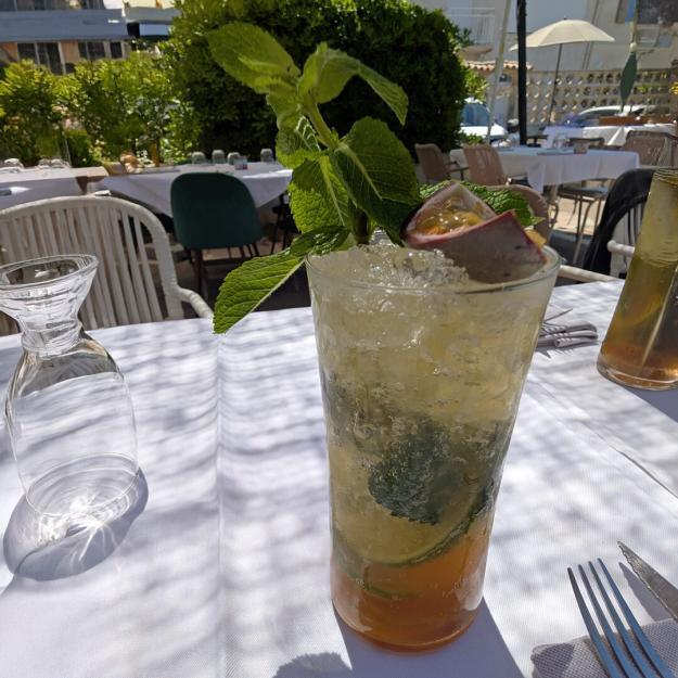 cocktail restaurant en bord de mer Marseille