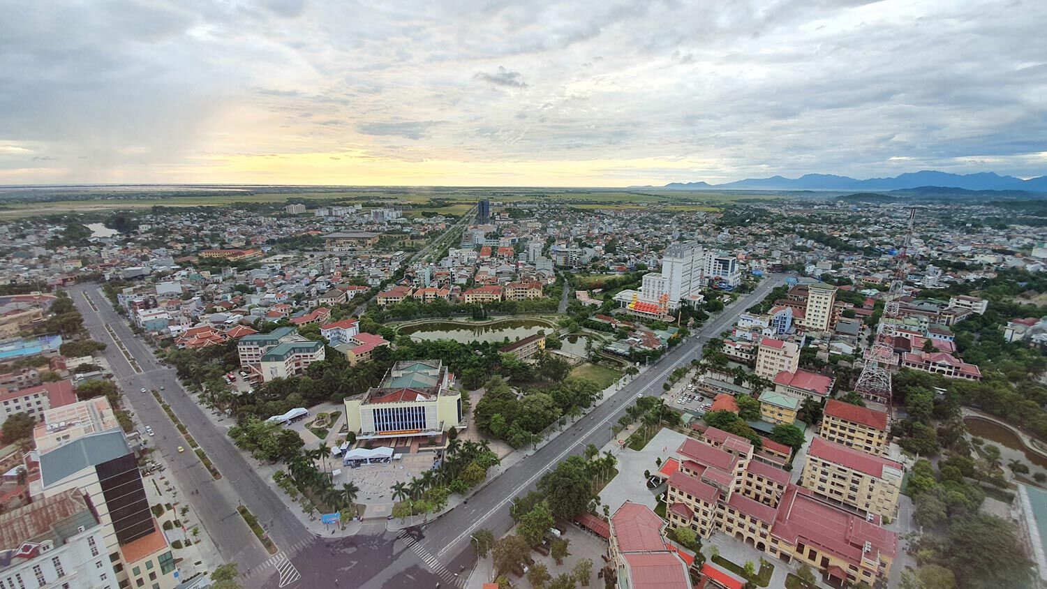 ville de Huế vue du ciel