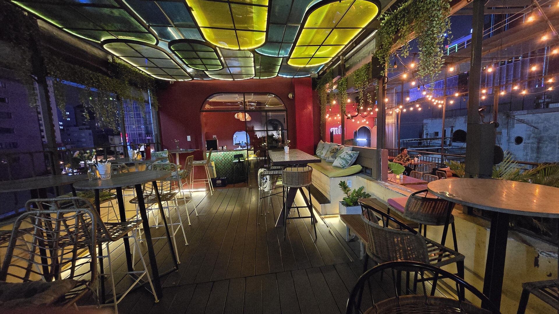 ambiance Mít Rooftop Bistro à Ho Chi Minh Ville