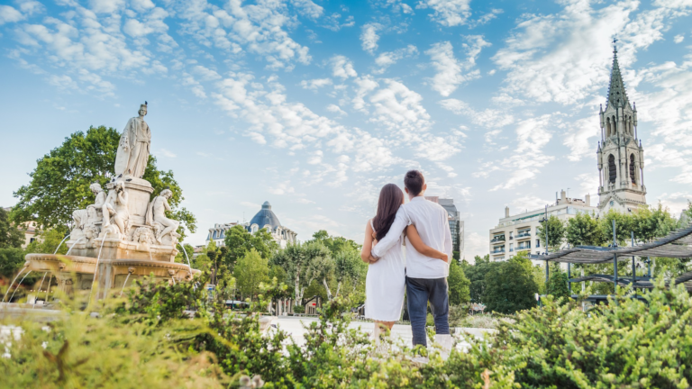 Rencontres à Nîmes : Séduction et Connexions dans une Ville Historique
